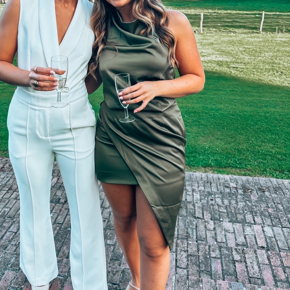 ELLIATT Camo Dress in Khaki - Picture 3 of 3